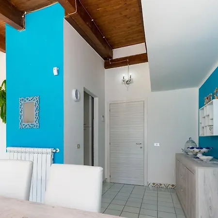 Bed & Breakfast Botti House *
